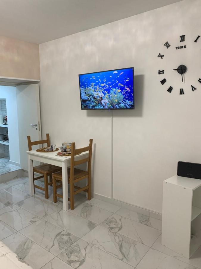 A Cas E Nanninell Apartment เนเปิลส์ ภายนอก รูปภาพ