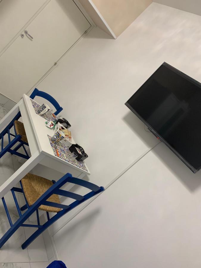 A Cas E Nanninell Apartment เนเปิลส์ ภายนอก รูปภาพ