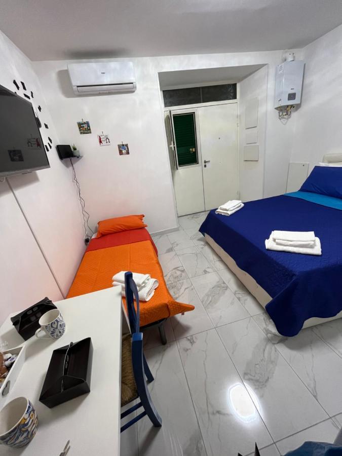 A Cas E Nanninell Apartment เนเปิลส์ ภายนอก รูปภาพ